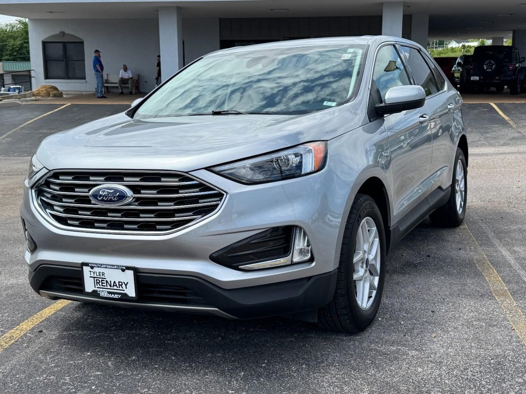 Ford Edge Vehicle Full-screen Gallery Image 10