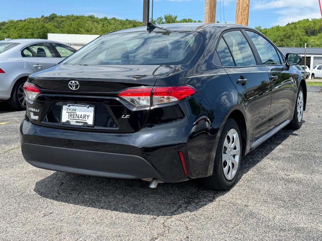 Toyota Corolla Vehicle Full-screen Gallery Image 04