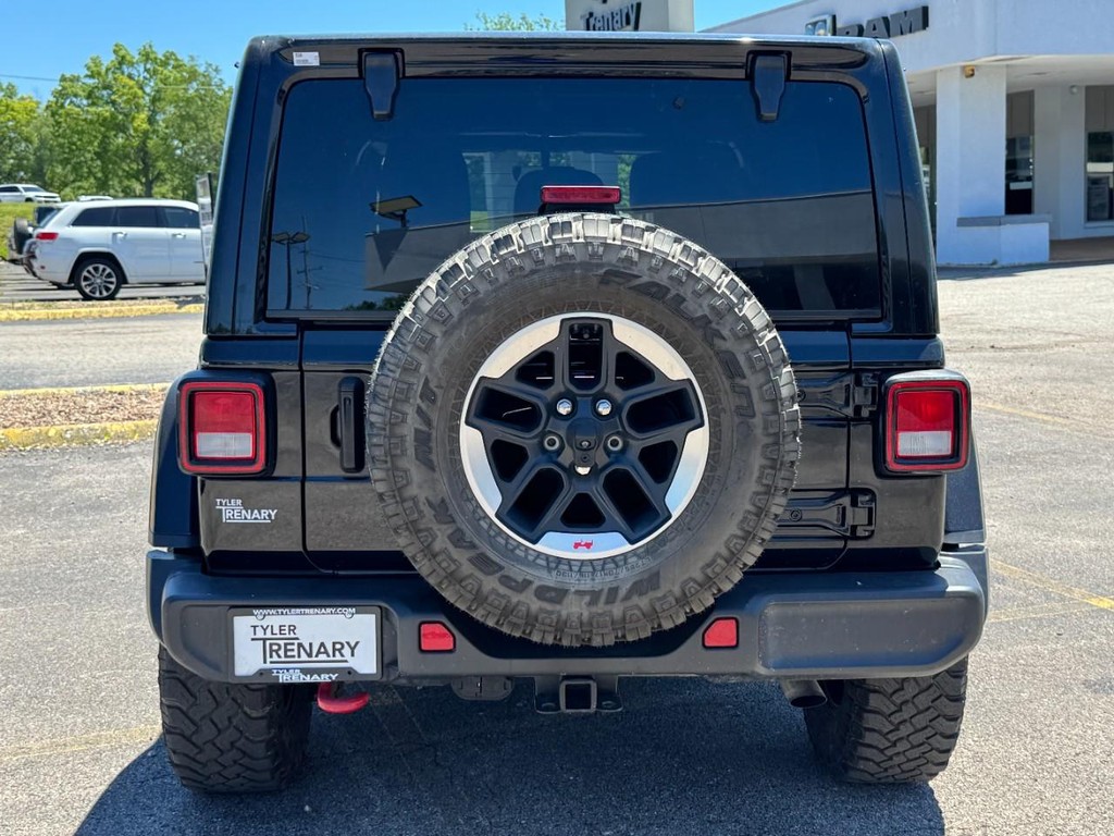Jeep Wrangler Vehicle Full-screen Gallery Image 05