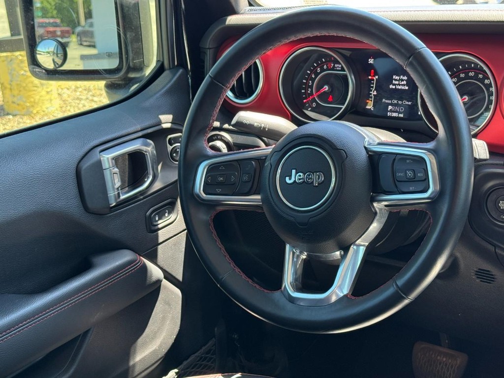 Jeep Wrangler Vehicle Full-screen Gallery Image 14