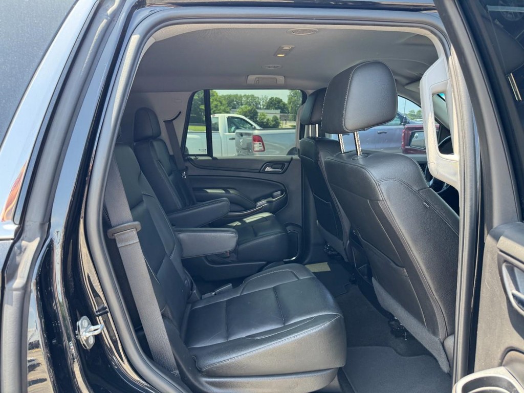 Chevrolet Tahoe Vehicle Full-screen Gallery Image 12