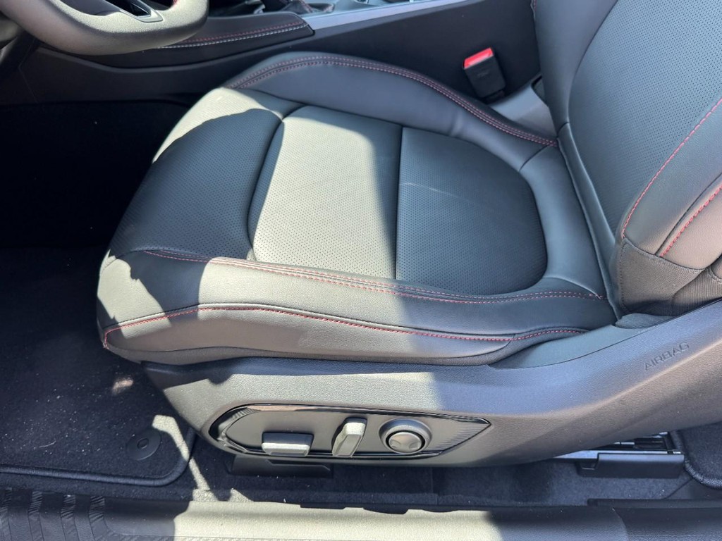 Dodge Charger Vehicle Full-screen Gallery Image 20