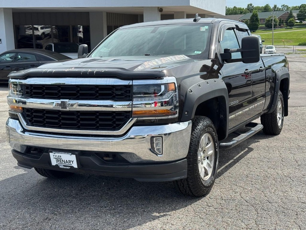 Chevrolet Silverado 1500 Vehicle Full-screen Gallery Image 10
