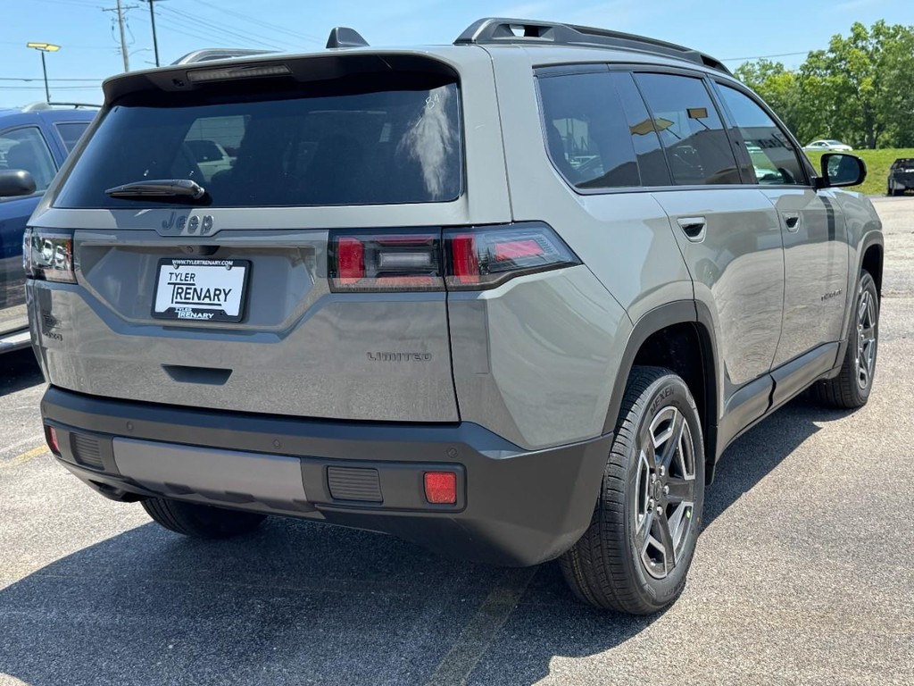 Jeep Cherokee Vehicle Full-screen Gallery Image 04