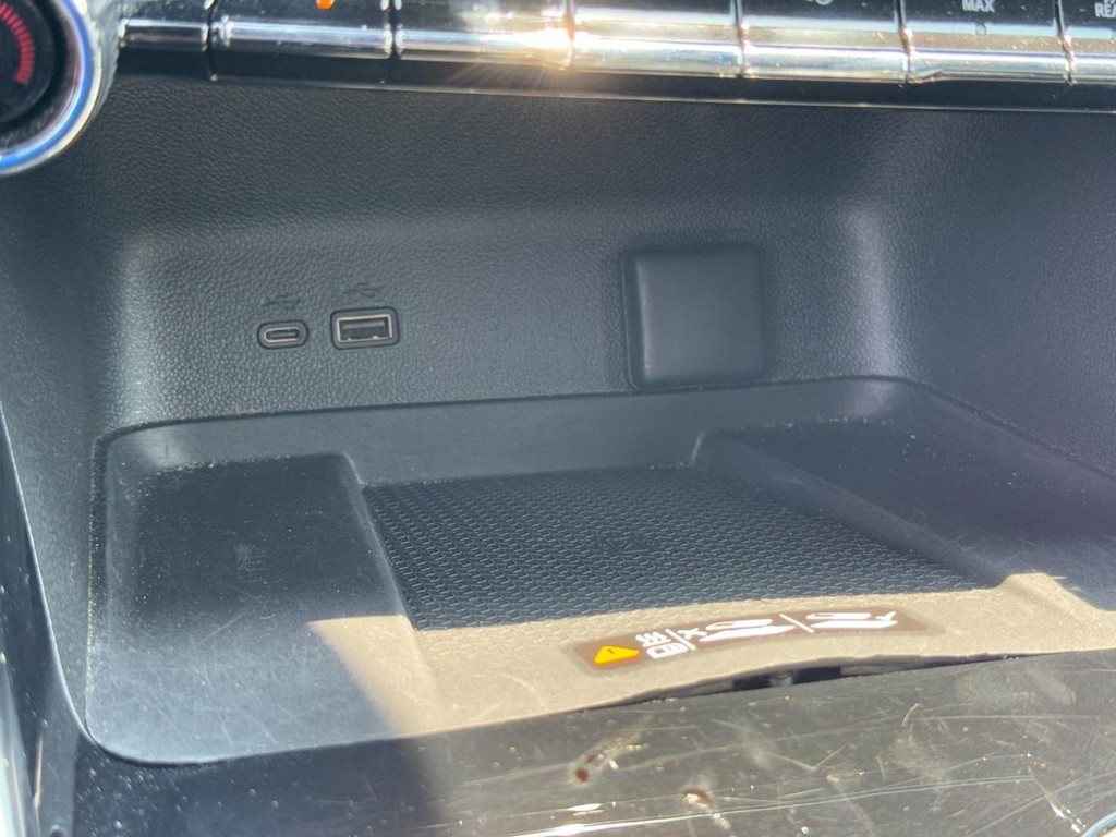 Chevrolet Traverse Vehicle Full-screen Gallery Image 20