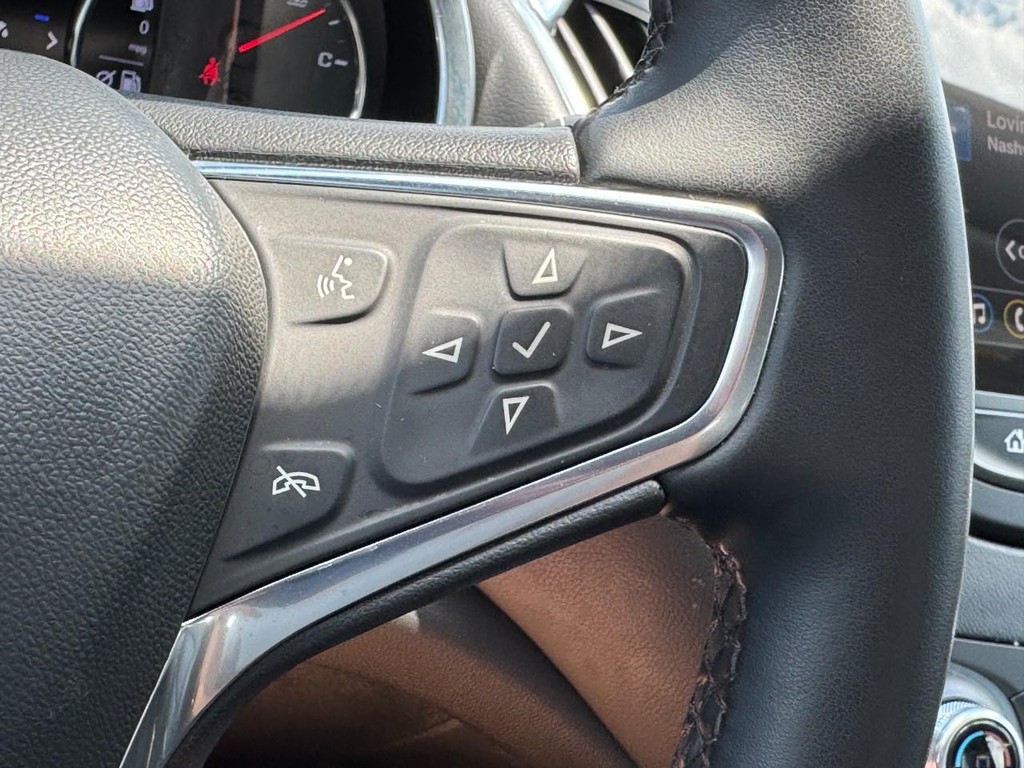 Chevrolet Malibu Vehicle Full-screen Gallery Image 18
