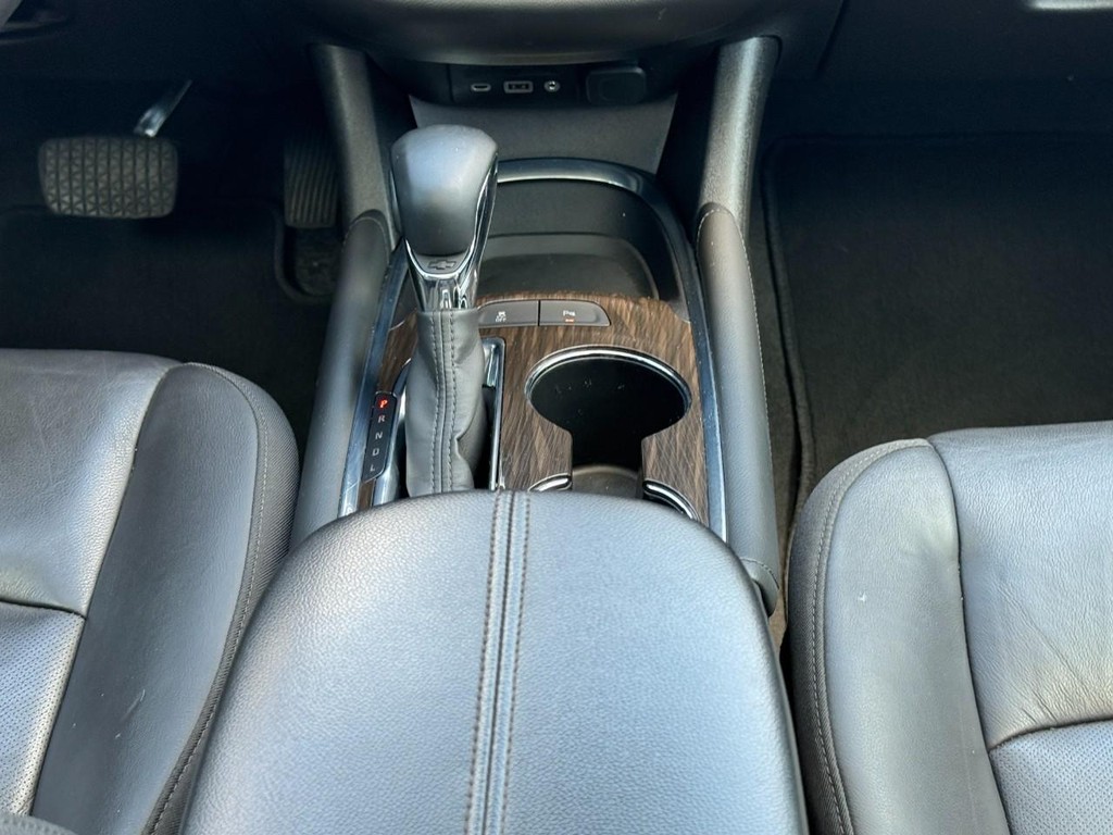 Chevrolet Malibu Vehicle Full-screen Gallery Image 15