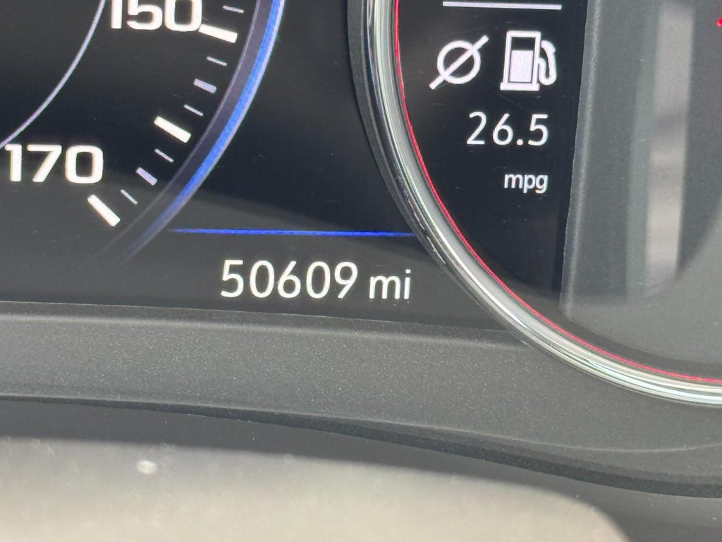 Chevrolet Malibu Vehicle Full-screen Gallery Image 20