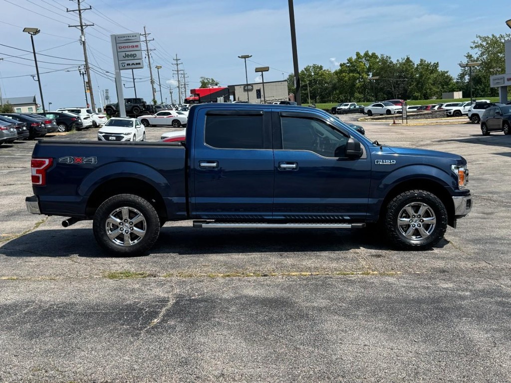 Ford F-150 Vehicle Full-screen Gallery Image 02