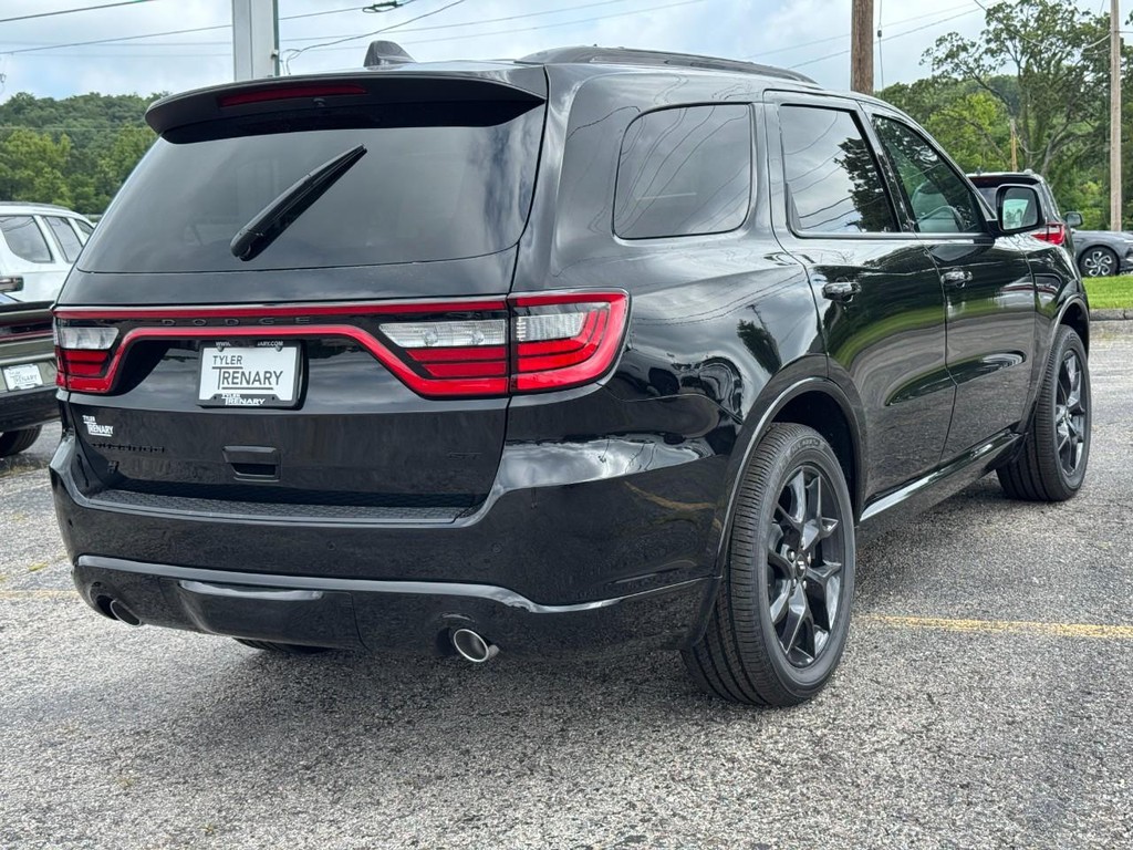 Dodge Durango Vehicle Full-screen Gallery Image 04