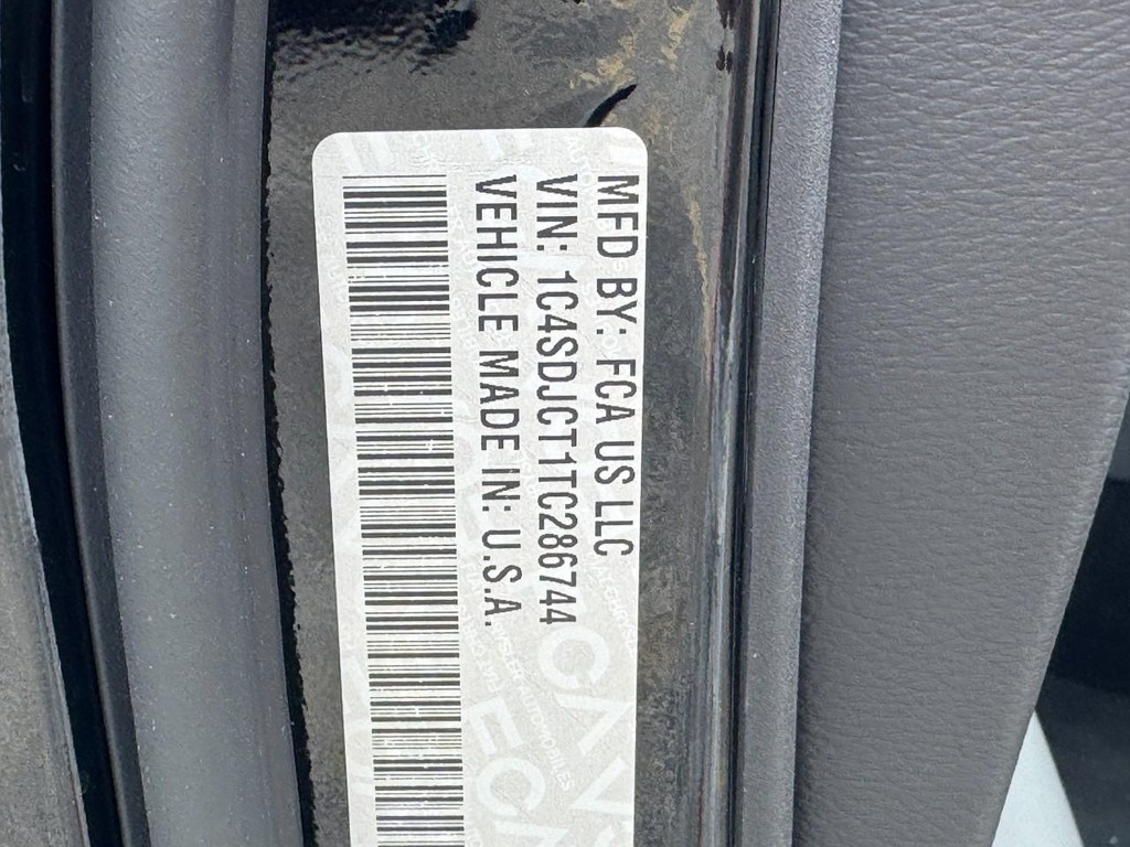 Dodge Durango Vehicle Full-screen Gallery Image 20