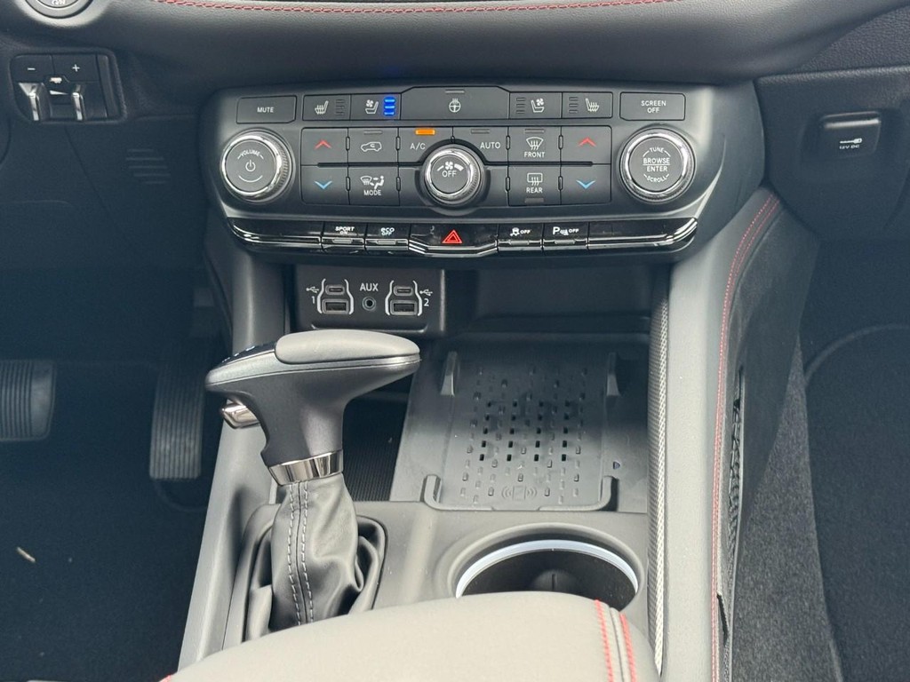 Dodge Durango Vehicle Full-screen Gallery Image 12