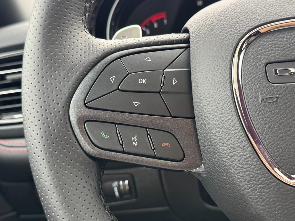 Dodge Durango Vehicle Full-screen Gallery Image 14