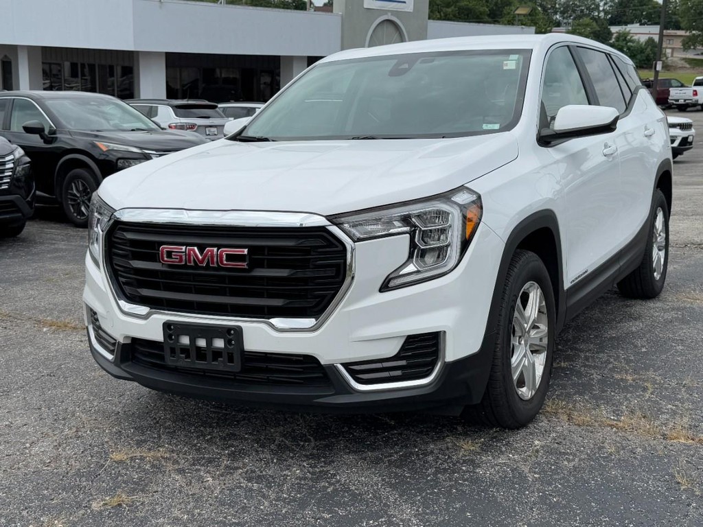 GMC Terrain Vehicle Full-screen Gallery Image 10