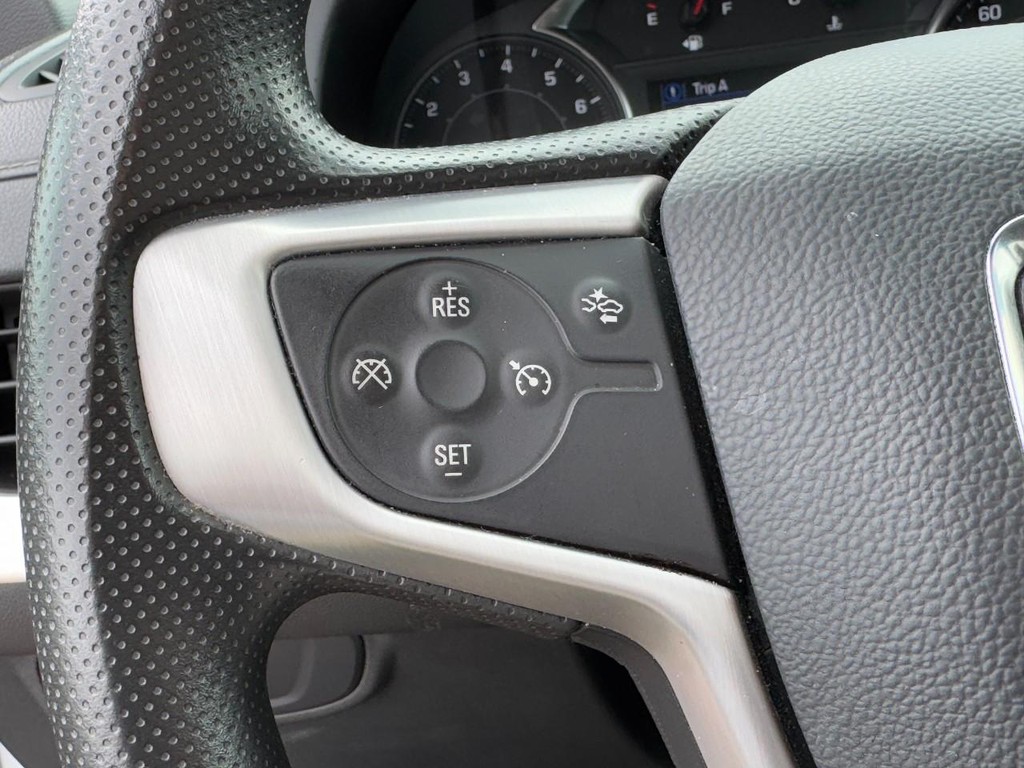 GMC Terrain Vehicle Full-screen Gallery Image 18