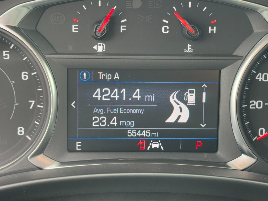 GMC Terrain Vehicle Full-screen Gallery Image 20