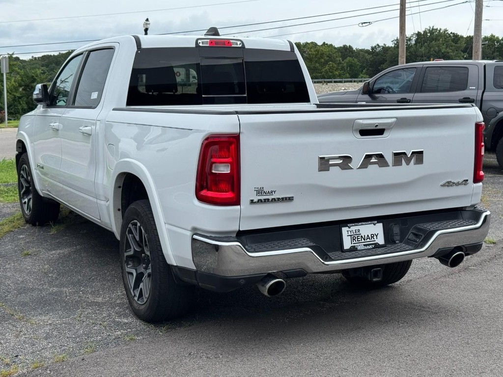 Ram 1500 Vehicle Full-screen Gallery Image 07