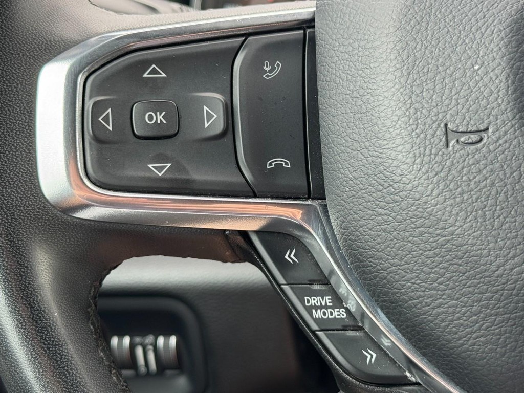 Ram 1500 Vehicle Full-screen Gallery Image 19