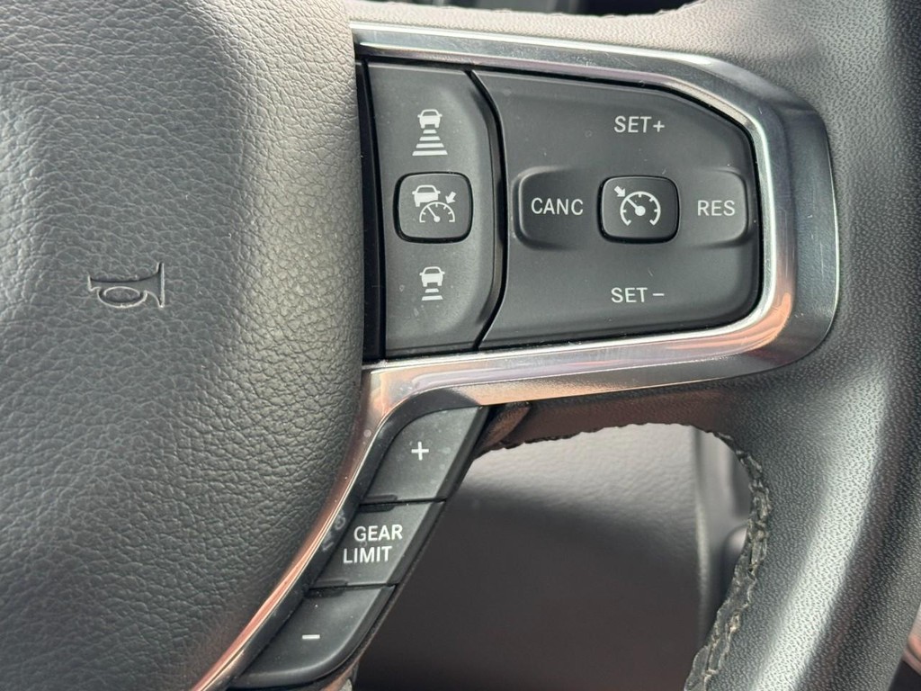 Ram 1500 Vehicle Full-screen Gallery Image 20