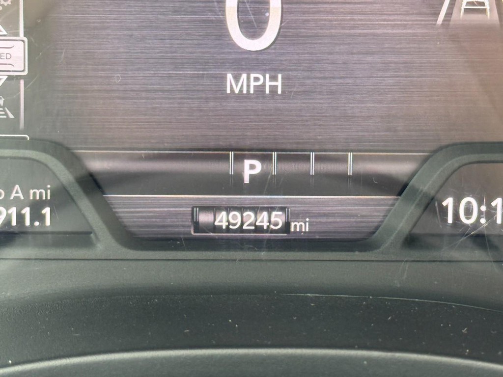 Ram 1500 Vehicle Full-screen Gallery Image 21