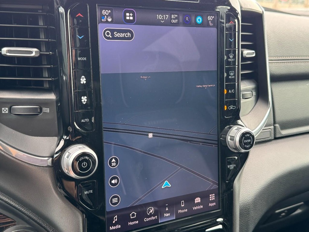 Ram 1500 Vehicle Full-screen Gallery Image 25