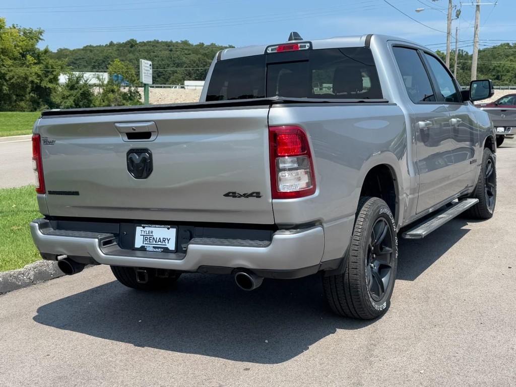 Ram 1500 Vehicle Full-screen Gallery Image 04