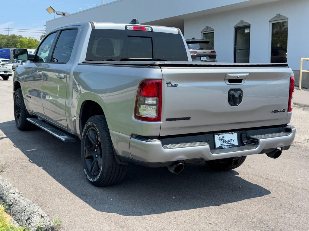 Ram 1500 Vehicle Full-screen Gallery Image 07