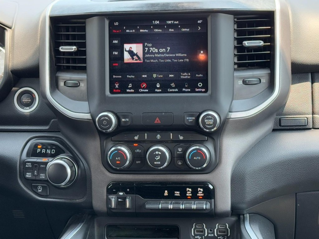 Ram 1500 Vehicle Full-screen Gallery Image 15