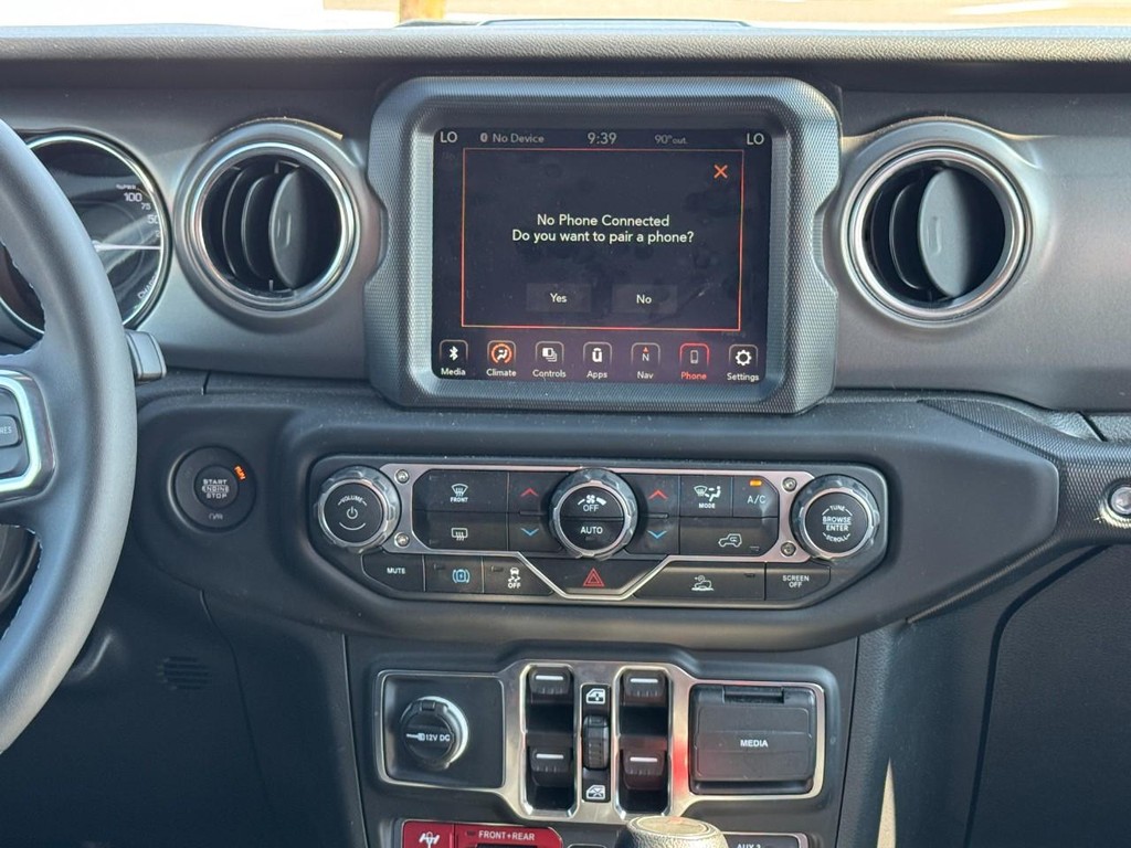 Jeep Wrangler 4xe Vehicle Full-screen Gallery Image 15