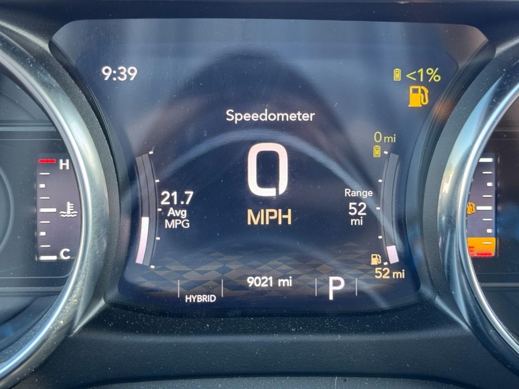 Jeep Wrangler 4xe Vehicle Full-screen Gallery Image 20
