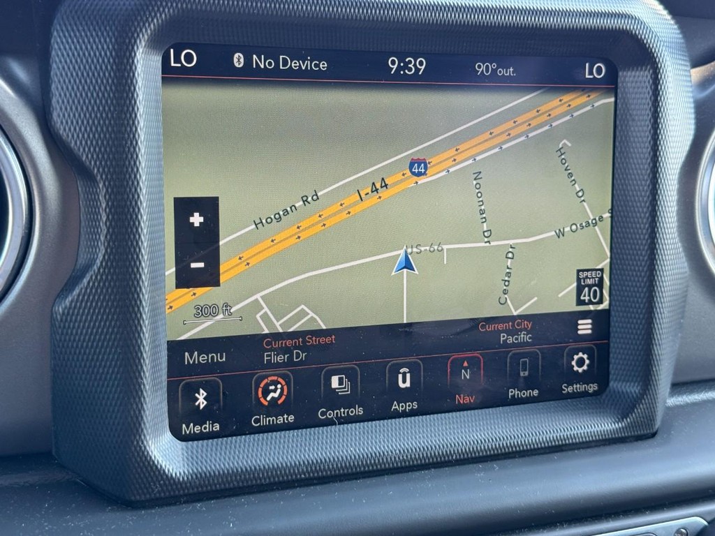 Jeep Wrangler 4xe Vehicle Full-screen Gallery Image 23