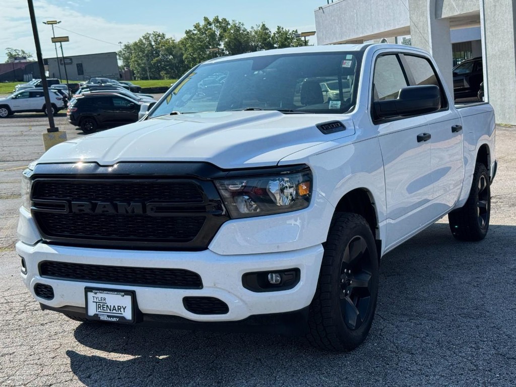 Ram 1500 Vehicle Full-screen Gallery Image 10
