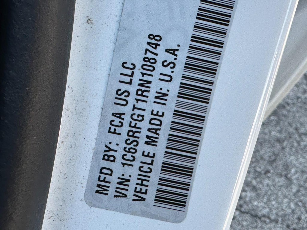 Ram 1500 Vehicle Full-screen Gallery Image 25