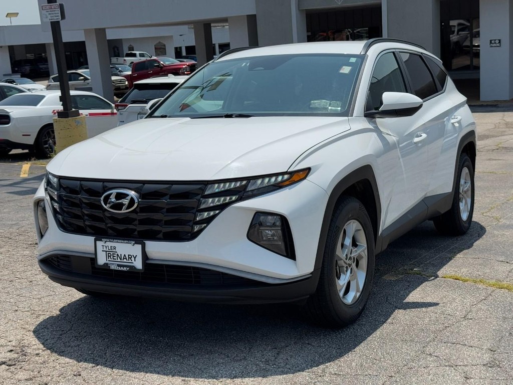 Hyundai Tucson Vehicle Full-screen Gallery Image 10