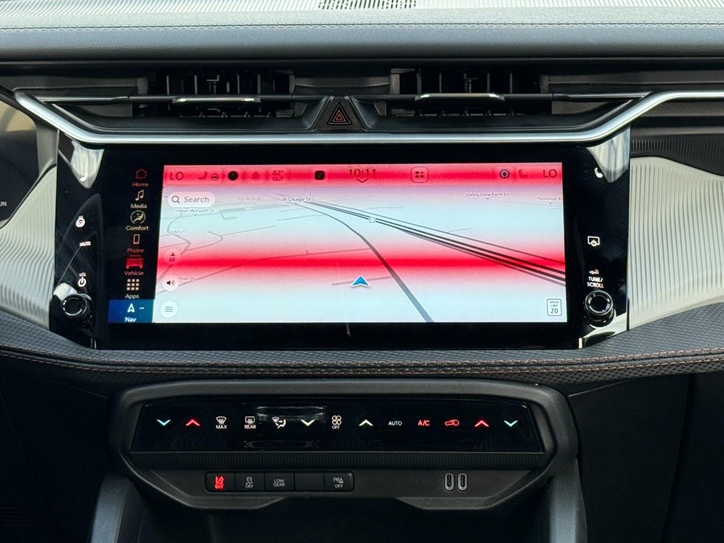 Jeep Cherokee Vehicle Full-screen Gallery Image 10