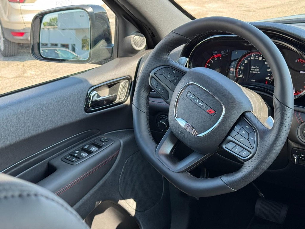 Dodge Durango Vehicle Full-screen Gallery Image 10