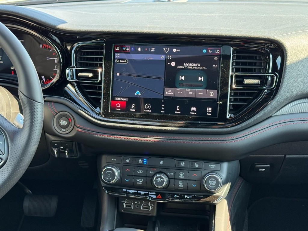 Dodge Durango Vehicle Full-screen Gallery Image 11