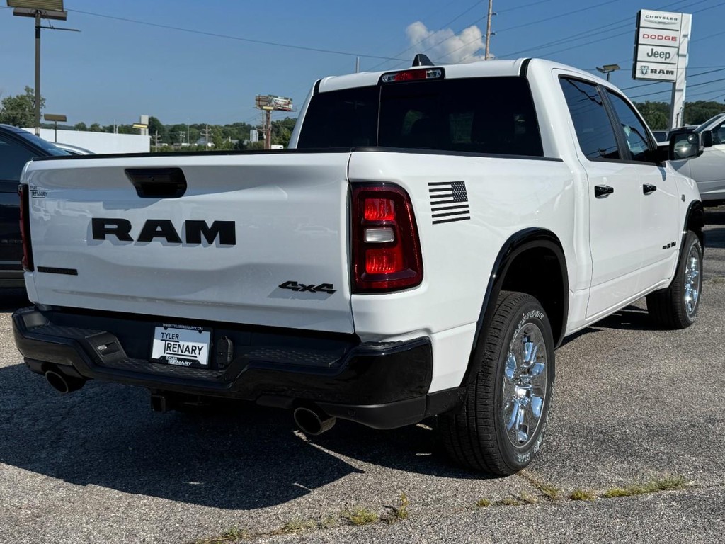 Ram 1500 Vehicle Full-screen Gallery Image 04
