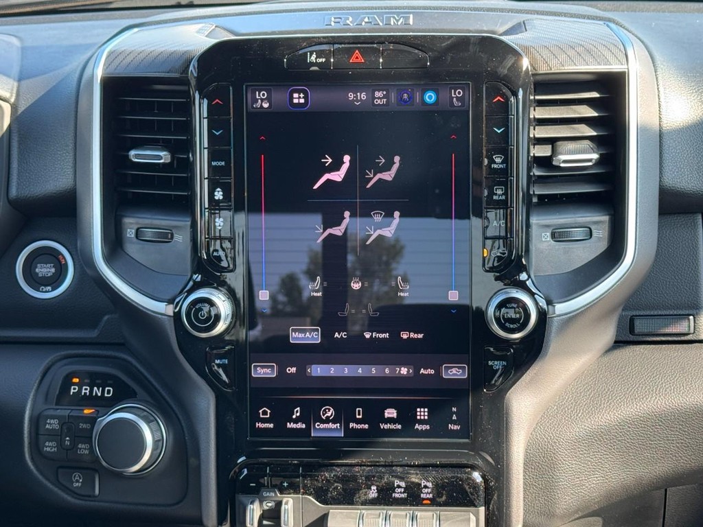 Ram 1500 Vehicle Full-screen Gallery Image 10