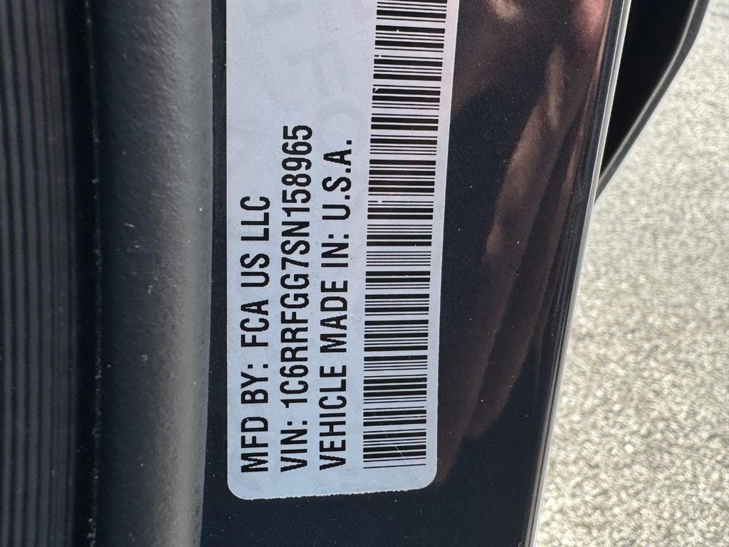 Ram 1500 Vehicle Full-screen Gallery Image 25