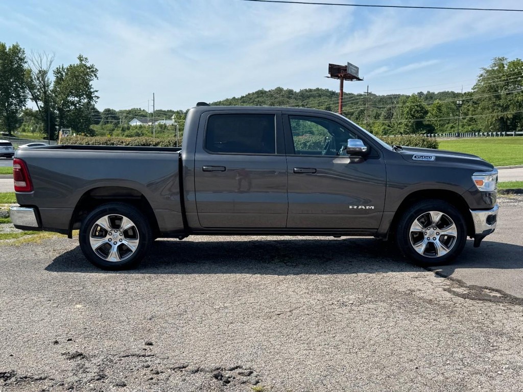 Ram 1500 Vehicle Full-screen Gallery Image 02