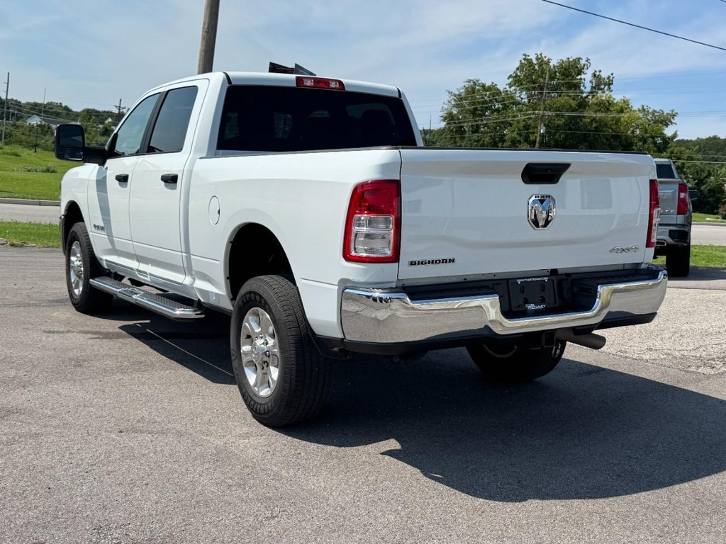 Ram 2500 Vehicle Full-screen Gallery Image 07
