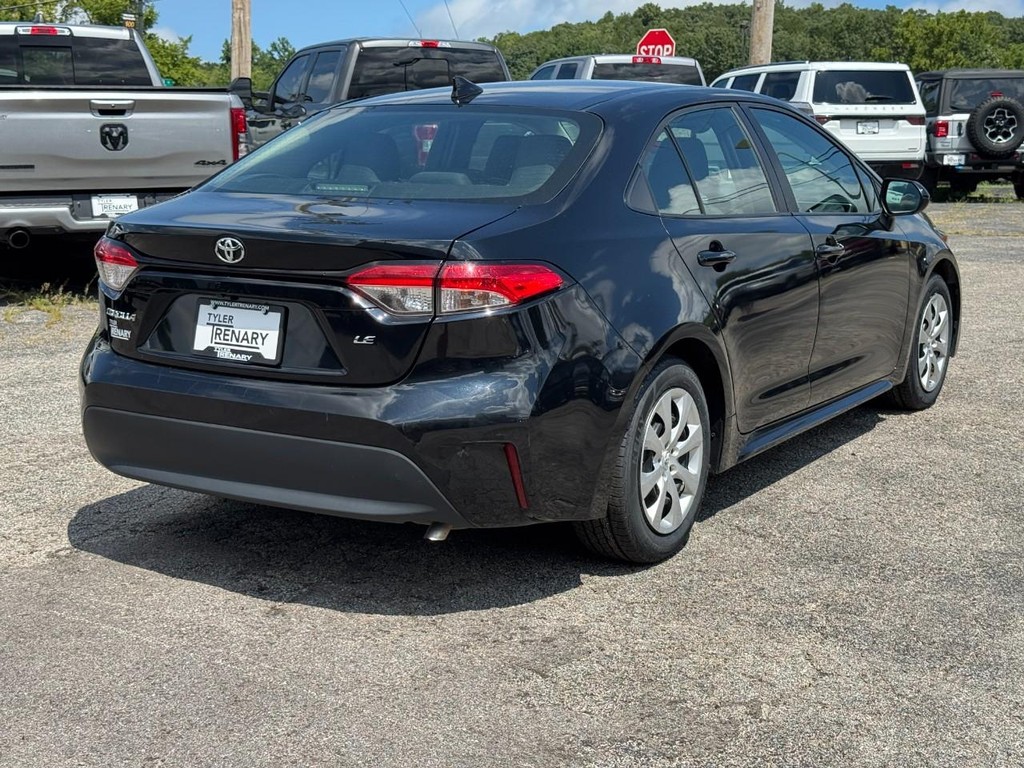 Toyota Corolla Vehicle Full-screen Gallery Image 04