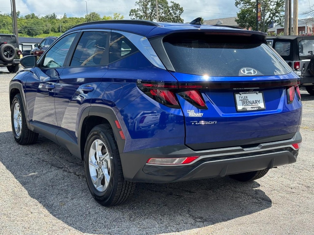 Hyundai Tucson Vehicle Full-screen Gallery Image 07