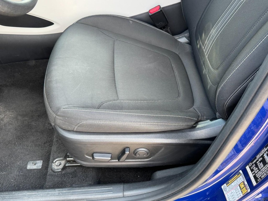 Hyundai Tucson Vehicle Full-screen Gallery Image 25