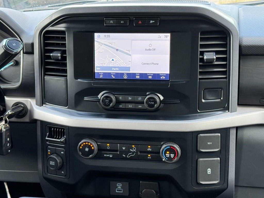 Ford F-150 Vehicle Full-screen Gallery Image 15