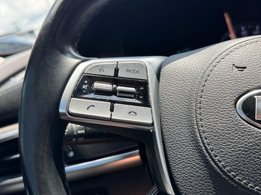 Kia Telluride Vehicle Full-screen Gallery Image 19