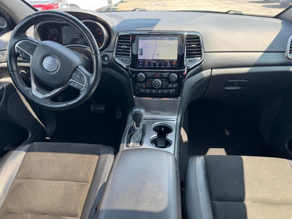 Jeep Grand Cherokee Vehicle Full-screen Gallery Image 14