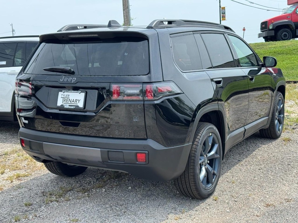 Jeep Cherokee Vehicle Full-screen Gallery Image 04