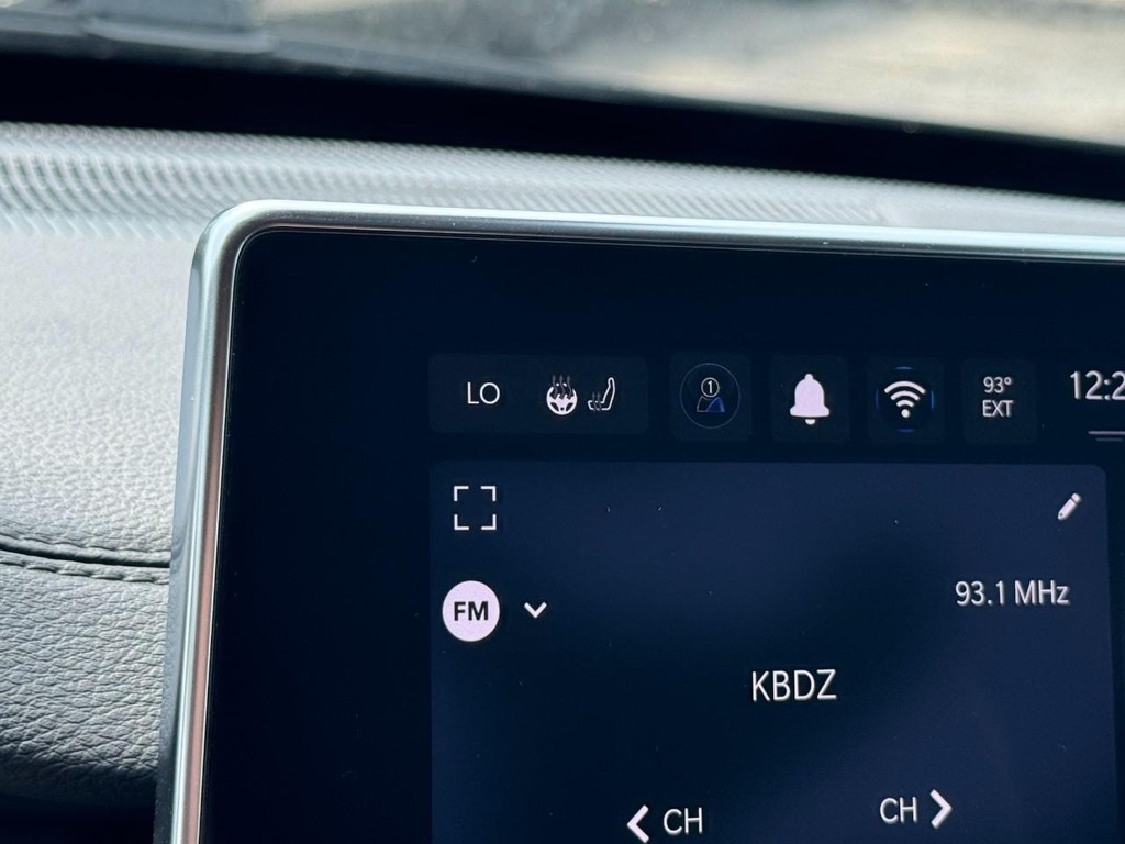 Jeep Compass Vehicle Full-screen Gallery Image 15